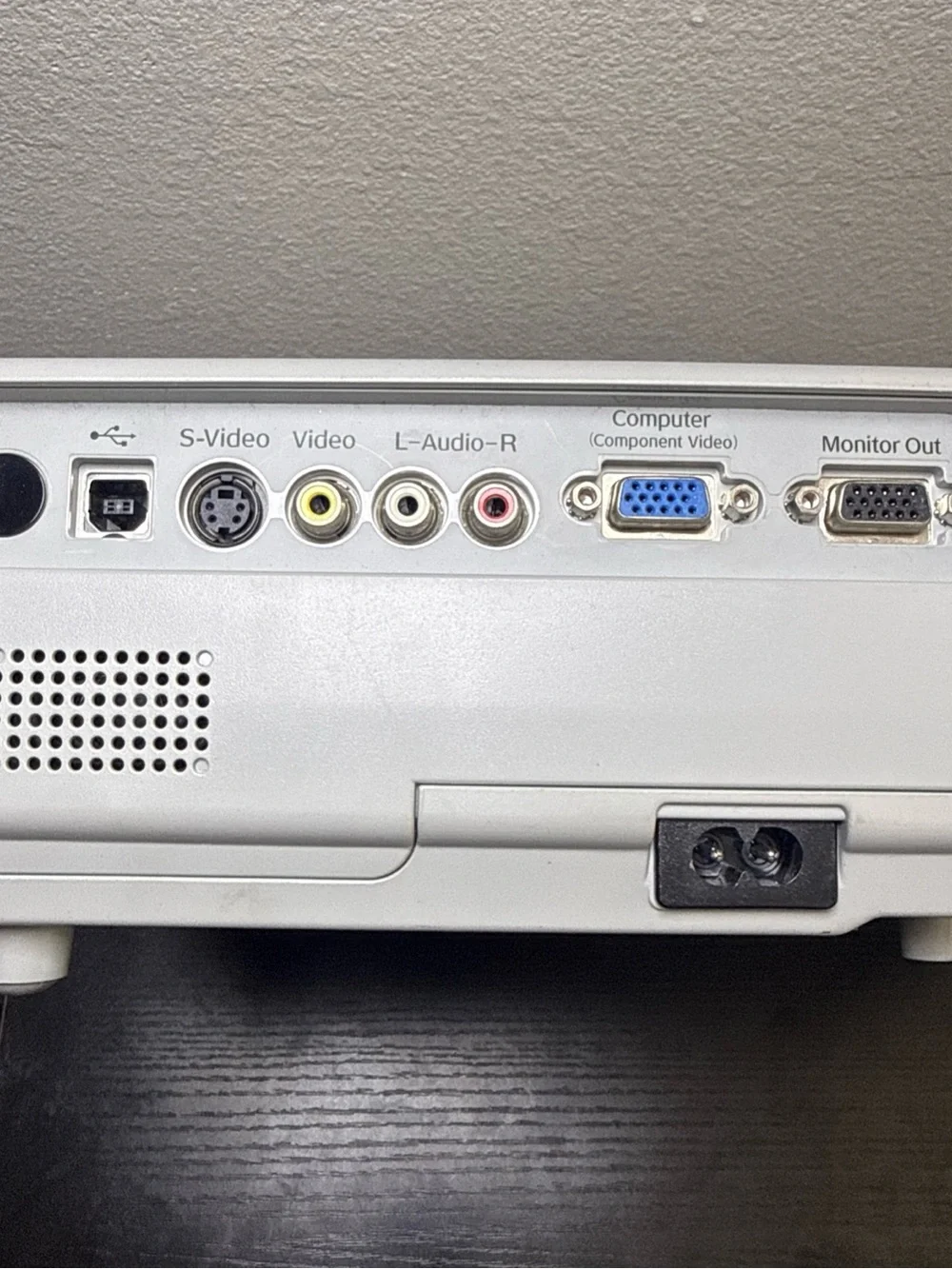 Epson White Compact Home/Office Projector